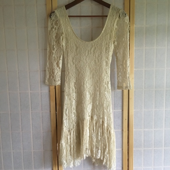 White Lace Mini Dress XS (Ecoté - UO Brand) - Picture 2 of 7